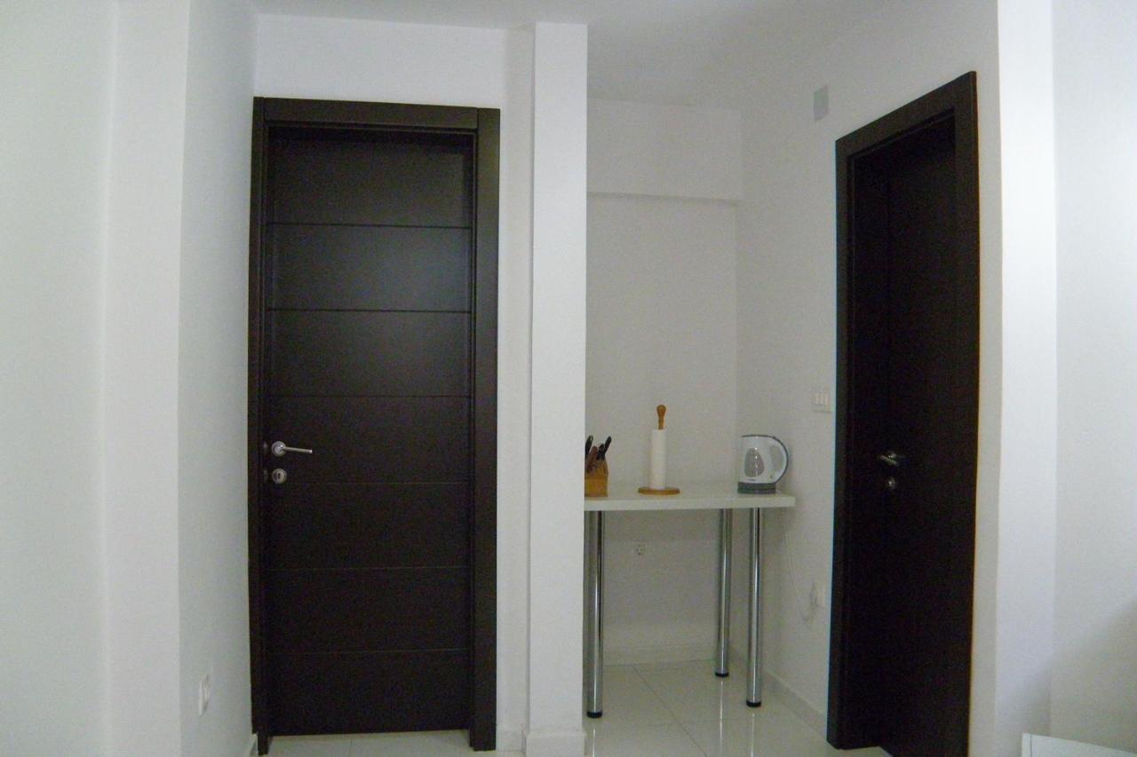 Lada Apartmani Novalja Exterior photo